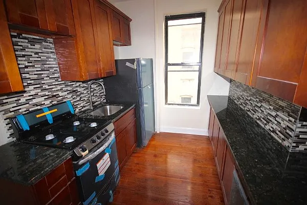 Rented by Landmark Realty & Management | media 35