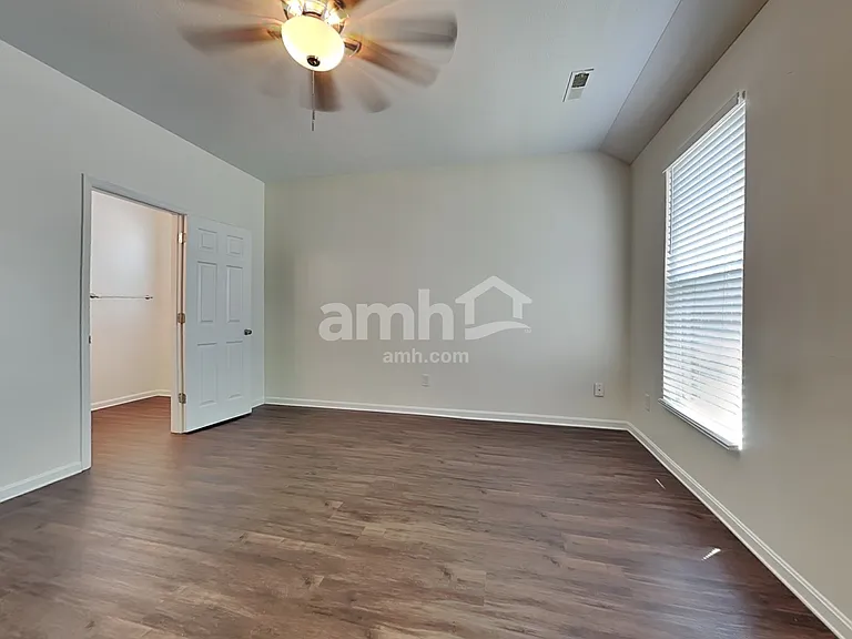 4206 N Gensen Loop — Photo 9