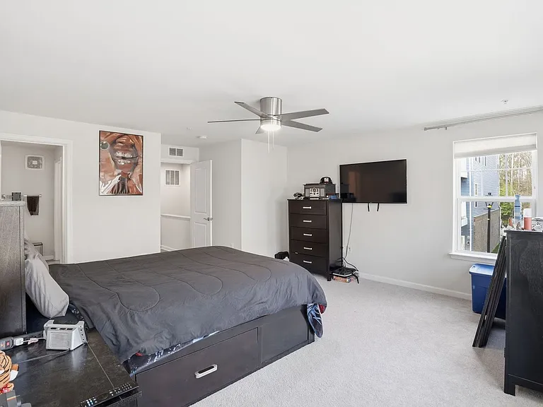 10501 John Glenn St — Photo 14