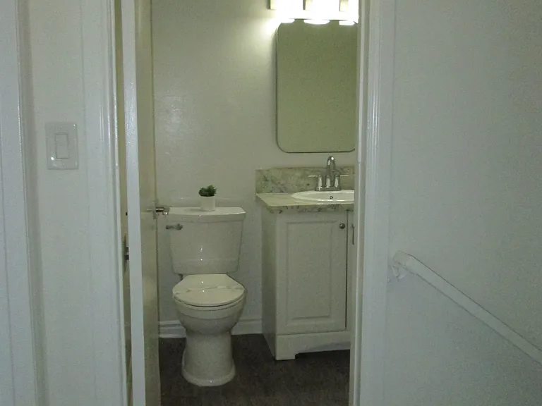 *Floor plans are digital renderings. All dimensions are approximate. Actual product and specifications may vary in dimension or detail. Not all features are available in every apartment.