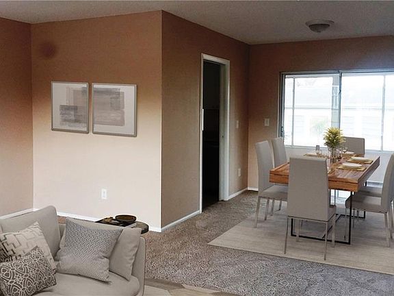 5th image of 2919 Macalpin Dr S