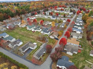 20 Ledgewood Way, Manchester, NH 03104