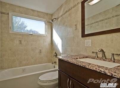 4th image of 19 Mockingbird Ln