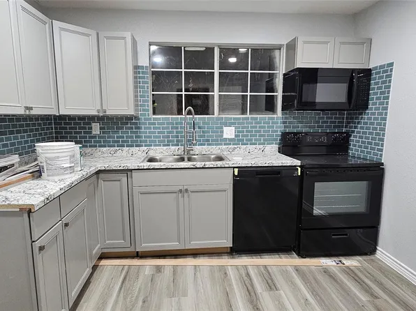 2634 Tidewater Dr, Houston, TX 77045