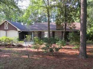 2644 Pineland Cir, Hartsville, SC 29550