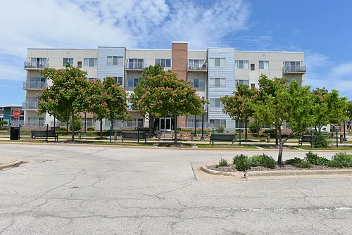 3540 Library Dr Photo 1
