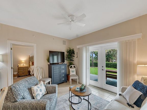 5th image of 13530 Westport Drive #102