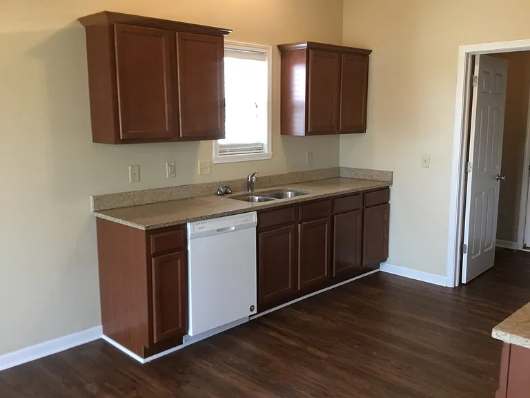 6328 Sunnybrook Ln — Photo 3