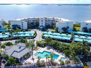 5750 NE Island Cove Way APT 3402, Stuart, FL 34996