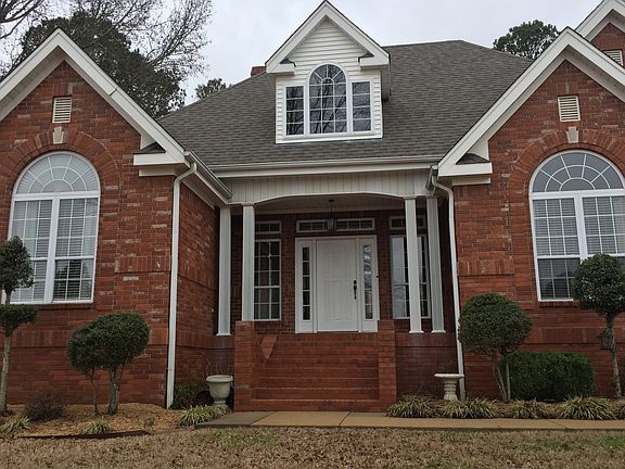 2nd image of 709 River Oaks Blvd