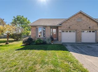 19 Somerset Dr #16, Norfolk County, ON