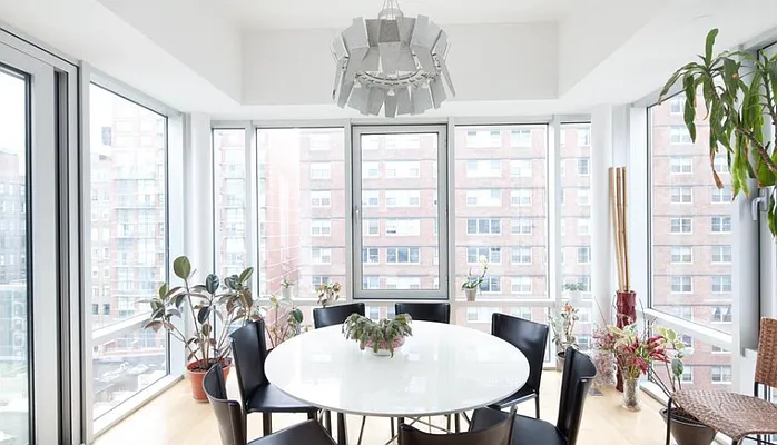 Sold by Realm Properties  | media 3