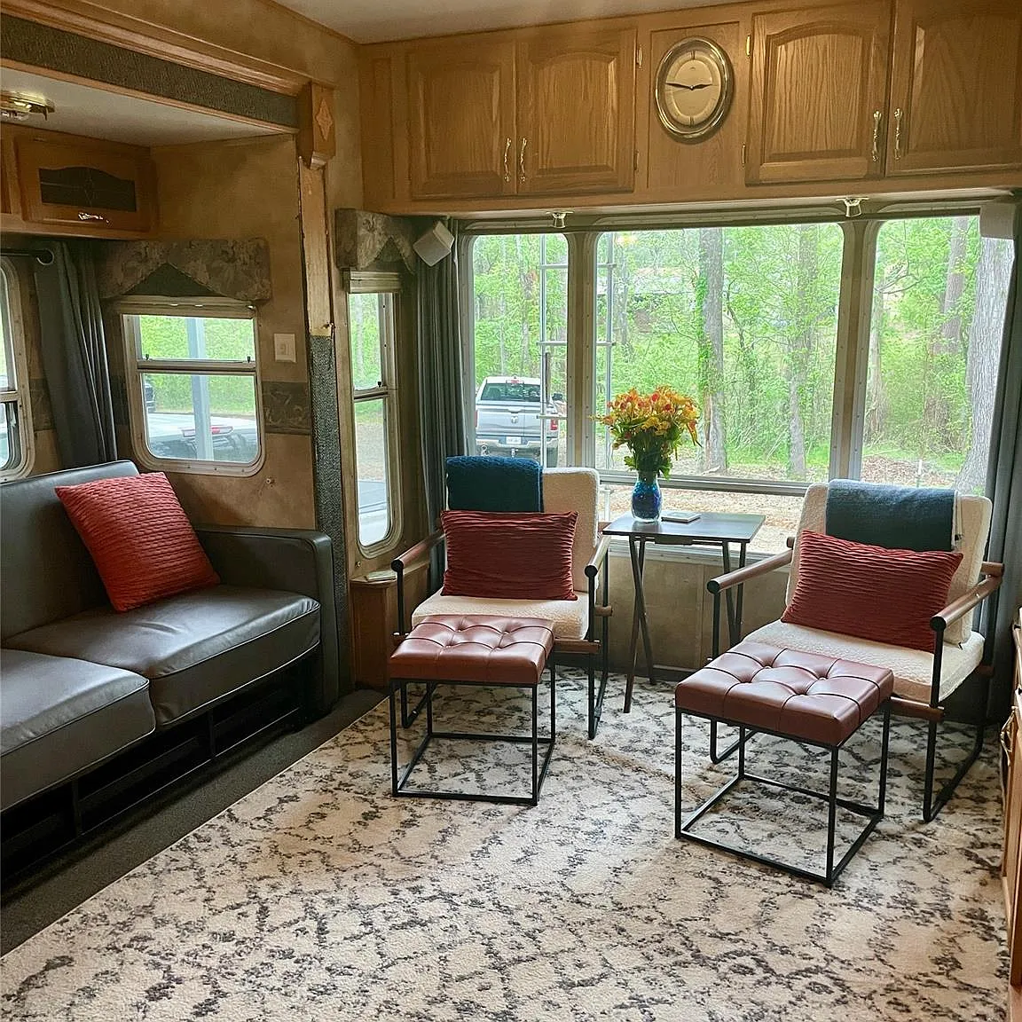 1 bed, 1.0 bath, $795 — Photo 3