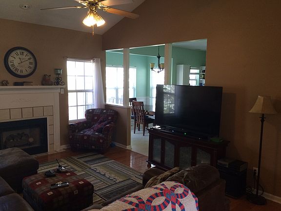 2nd image of 6643 Creekhead Dr