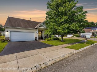 2 Newport St, Barnegat, NJ 08005