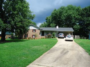 212 Shields Rd, Stockbridge, GA 30281