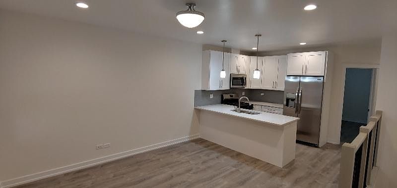 1st image of 2344 W Grand Ave #1N