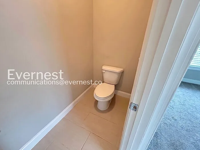 1643 Fairview Dr — Photo 14