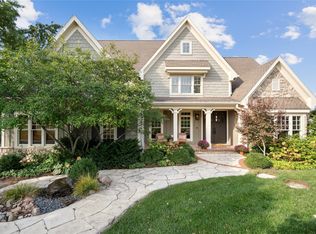 1721 W 4th St, Pella, IA 50219