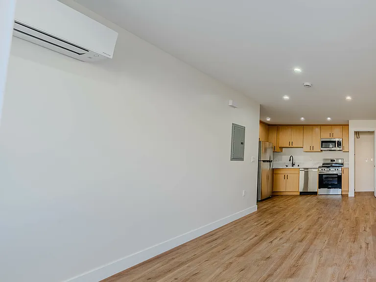 456 S Breed St #29 — Photo 1