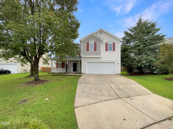 1021 Thornwood Ct, Clayton, NC 27520