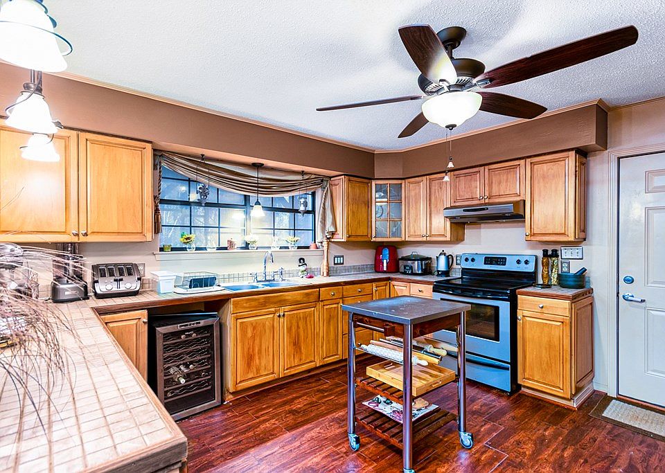 11 Bridge Lake Rd, Carriere, MS 39426 Zillow