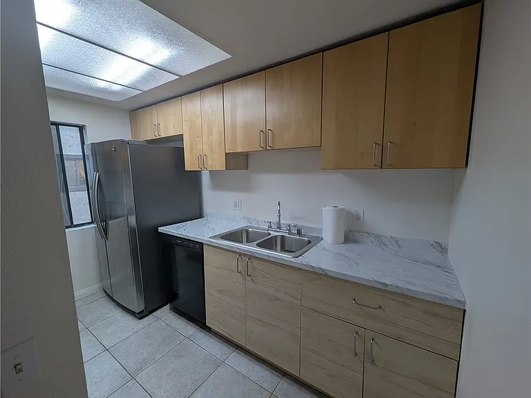 13990 Ramhurst Dr — Photo 6