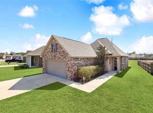 69428 Taverny Ct, Madisonville, LA 70447