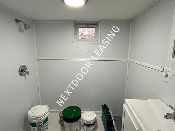 3rd image of 8 Saint Pauls Ave #B1m