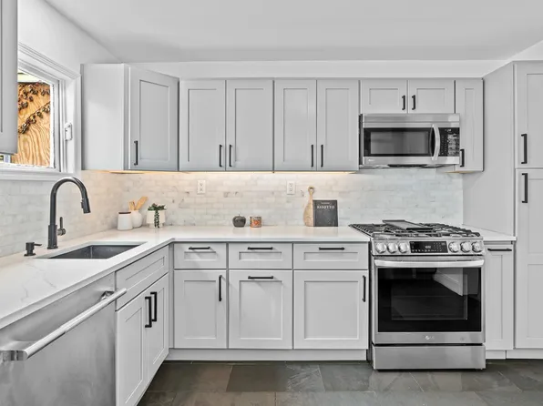 183 Lexington Avenue image 9 of 30