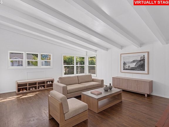 5th image of 3205 NE 83rd Ave