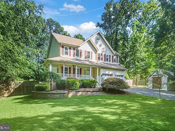 2nd image of 78 Hamlin Dr