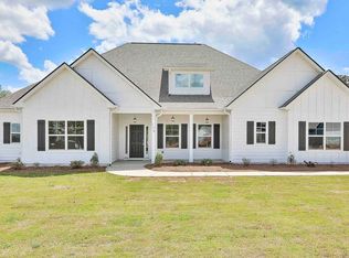 138 Nelms St #124, Senoia, GA