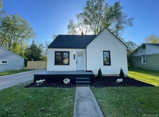 21301 Colgate St, Farmington Hills, MI 48336