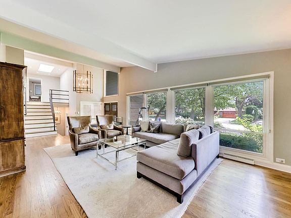 3rd image of 303 Charal Ln