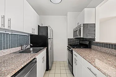 Rented by Hakimian Management