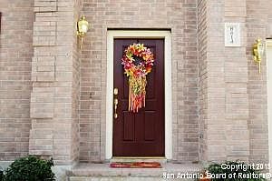 3rd image of 8814 Brae Crest Dr