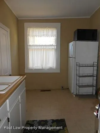 409 Spring St — Photo 17