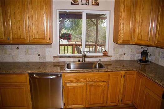 5th image of 1836 Squires Canyon Ct