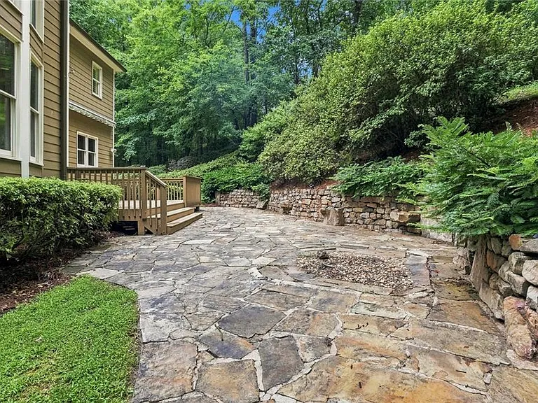 2060 Fife Ridge Ct — Photo 30