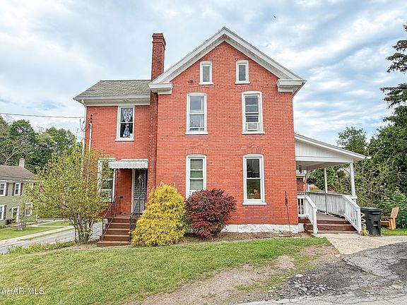 2nd image of 729 Bloomfield St