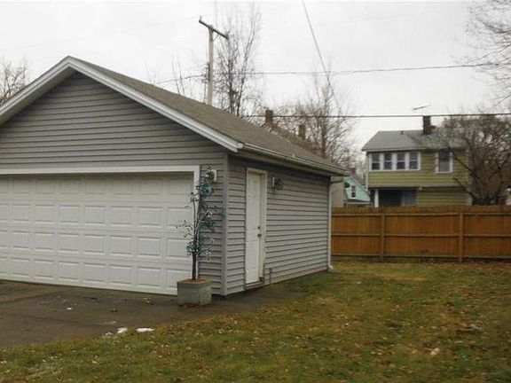 2nd image of 7507 Dearborn Ave