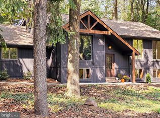 357 Timber Ln, Mount Gretna, PA 17064