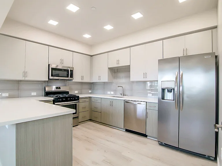 The Vivant Apartments — Photo 1