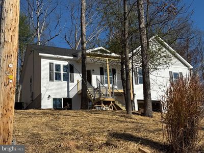 1102 Lakeview Dr, Cross Junction, VA, 22625