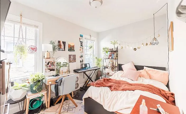 31 Pleasant St #1 — Photo 4