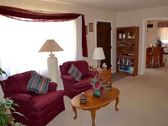 3rd image of 9321 Salisbury Dr