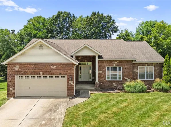 17 Tribe Ct, Shiloh, IL 62221