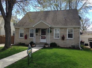 1018 E Richwoods Blvd, Peoria, IL