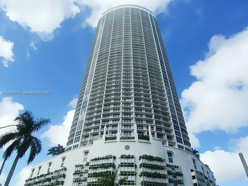 1750 N Bayshore Dr #2909